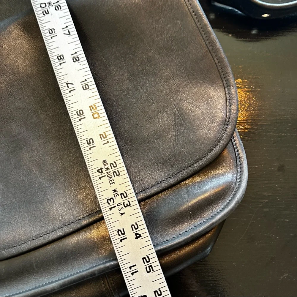 Vintage Y2K COACH Black Genuine Leather Satchel Bag Unisex Patrica Saddle - Picture 3 of 15